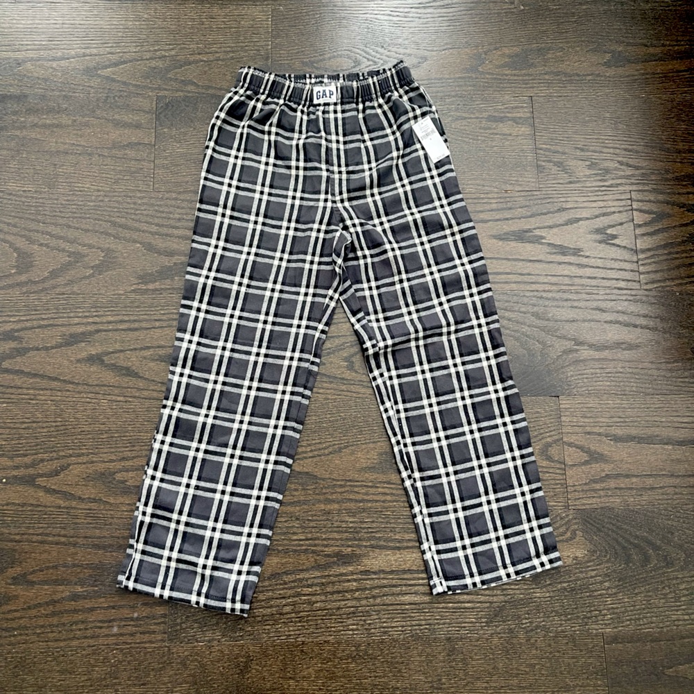 NWT-GAP Unisex Lightweight Flannel Pajama Bottoms Gray Plaid Flannel Size 6